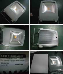 Упаковка светодиодного прожектора FLD70